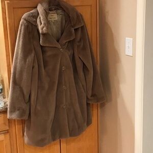 NWOT Women’s Dennis Basso faux fur coat w hood - taupe - 2X
